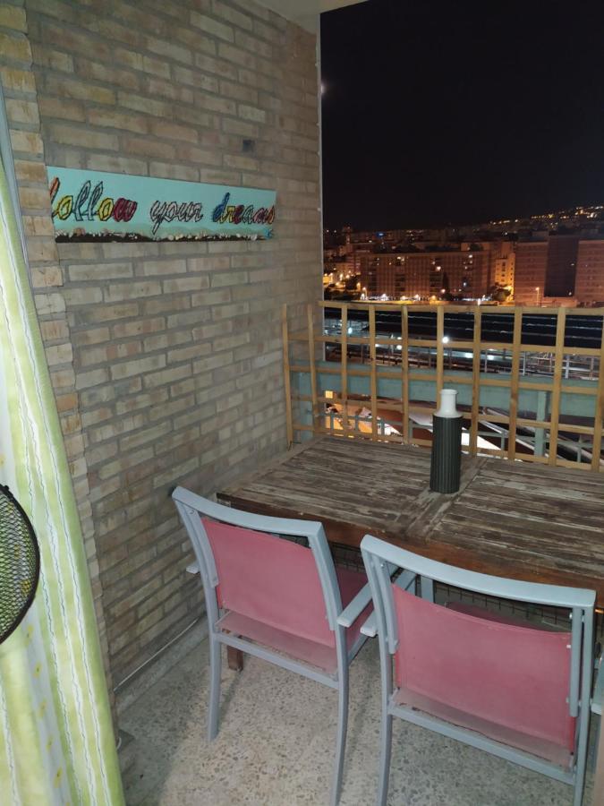 Habitacion Doble En Apartamento Compartido Dream In Malaga, Junto A Vialia Y Playa Esterno foto
