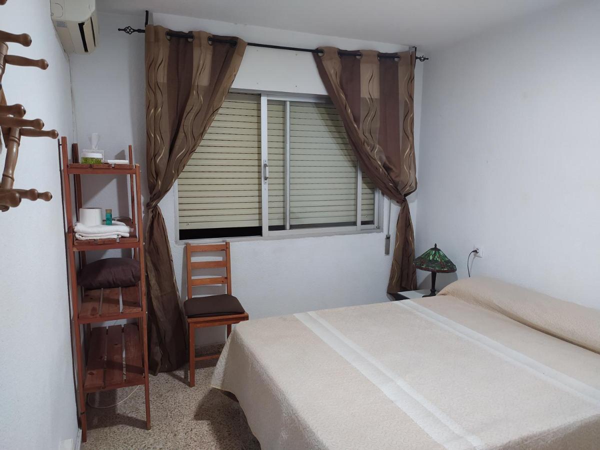 Habitacion Doble En Apartamento Compartido Dream In Malaga, Junto A Vialia Y Playa Esterno foto